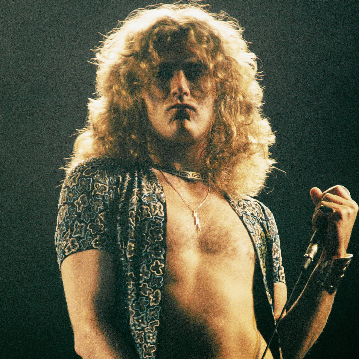 Robert Plant, Led Zeppelin, 1975 – Henry Diltz Photography